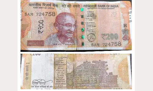 கள்ள நோட்டுகளை புழக்கத்தில் விடும் கும்பல் நடமாட்டம்- வியாபாரிகள் பீதி