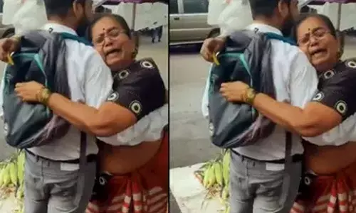 சி.ஏ. தேர்வில் தேர்ச்சி: காய்கறி விற்கும் தாய் மகனை கட்டியணைத்து கண்ணீர் - வீடியோ வைரல்