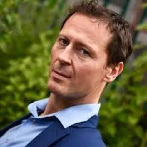 பிராண்டன்  டிஸ்பெயின்