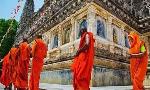 இன்றுமுதல் ஆலயத்தை சுற்றுங்கள்