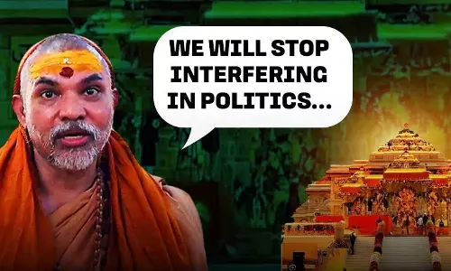 அரசியல்வாதிகள் மதத்தில் தலையிடக்கூடாது - சங்கராச்சாரியார் அவிமுக்தேஷ்வரானந்த் சரஸ்வதி