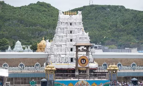 திருப்பதியில் ஸ்ரீ வாணி அறக்கட்டளை தரிசன டிக்கெட் எண்ணிக்கை 1,500 ஆக குறைப்பு