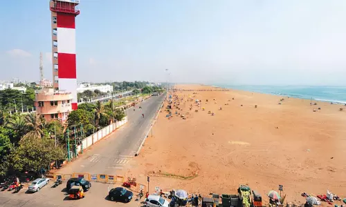 சென்னை மெரினா கடற்கரை புதுப்பொலிவுடன் மாறுகிறது