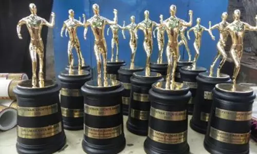 பிஜு பட்நாயக் பெயரில் வழங்கப்பட்ட விருதின் பெயரை மாற்றியது ஒடிசா அரசு