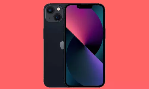 ஐபோன் 13-க்கு மிகப்பெரிய அளவில் தள்ளுபடி வழங்கும் அமேசான்