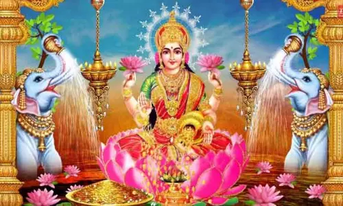 அஷ்ட ஐஸ்வர்யங்கள் அருளும் திருவிளக்கு வழிபாடு