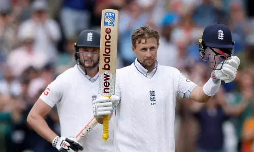 பேட்ஸ்மேன் தரவரிசையில் நம்பர் ஒன் இடத்தை நெருங்கும் ஜோ ரூட்