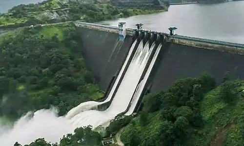 முல்லை பெரியாறு அணையின் அருகே புதிய அணை கட்ட திட்டமில்லை- மத்திய அரசு விளக்கம்