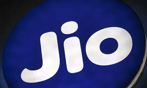 30 சதவீதம் தள்ளுபடி.. ஜியோவின் சூப்பர் சலுகை அறிவிப்பு