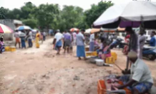 இருளப்பபுரம் மீன் சந்தை தற்காலிகமாக செயல்பட அனுமதி