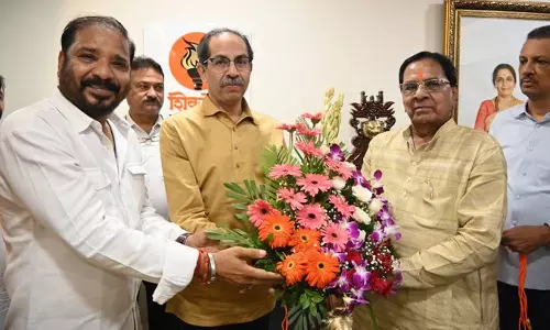 முன்னாள் எம்.எல்.ஏ. பா.ஜ.க.வில் இருந்து விலகி உத்தவ் தாக்கரே அணியில் இணைந்தார்