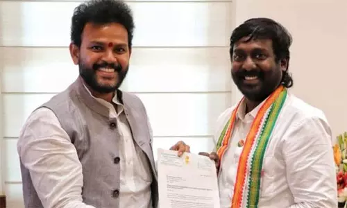 மத்திய விமான போக்குவரத்து துறை அமைச்சரை சந்தித்த விஜய் வசந்த்