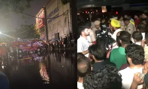 டெல்லி: ஐ.ஏ.எஸ் கோச்சிங் சென்டரில் புகுந்த மழை நீர்..  3 பேர் பலி.. மாணவர்கள் போராட்டம்