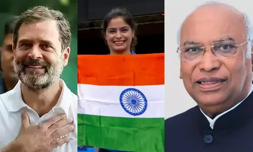 ஒலிம்பிக்கில் முதல் பதக்கம்- மானு பாகெருக்கு ராகுல், கார்கே வாழ்த்து