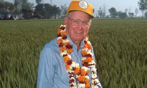 பலகோடி மக்களின் பசி போக்கிய விஞ்ஞானி நார்மன் போர்லாக்!