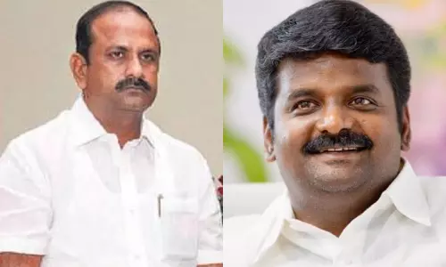 குட்கா வழக்கு: முன்னாள் அமைச்சர்கள், போலீஸ் அதிகாரிகள் ஆஜராக கோர்ட் உத்தரவு