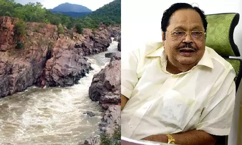 மேகதாது விவகாரத்தில் பேச்சுவார்த்தை மூலம் தீர்வு என்பது தற்கொலைக்கு சமம்- அமைச்சர் துரைமுருகன்