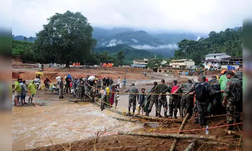 வயநாடு நிலச்சரிவு- ரூ.4 கோடி ஒதுக்கியது கேரள அரசு