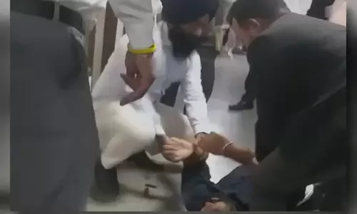 சண்டிகரில் துணிகரம்: பட்டப்பகலில் நீதிமன்றத்தில் ஐஆர்எஸ் அதிகாரியை சுட்டுக் கொன்ற மாமனார்