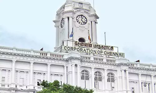 சென்னை மாநகராட்சியின் 5 கவுன்சிலர்களுக்கு நோட்டீசு: பதவி பறிபோகும் ஆபத்து