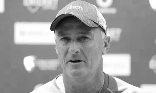 முன்னாள் இங்கிலாந்து வீரர் உயிரிழப்பு