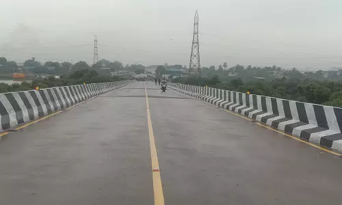 16 ஆண்டுகளாக நீடிக்கும் சடையங்குப்பம் மேம்பாலப்பணி 90 சதவீதம் முடிந்தது