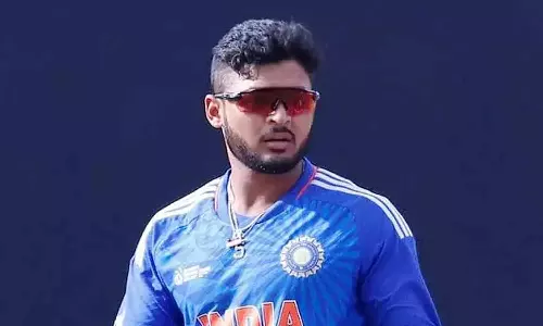 முதல் அசாம் வீரர்: இந்திய ஒருநாள் போட்டியில் அறிமுகமான ரியான் பராக்