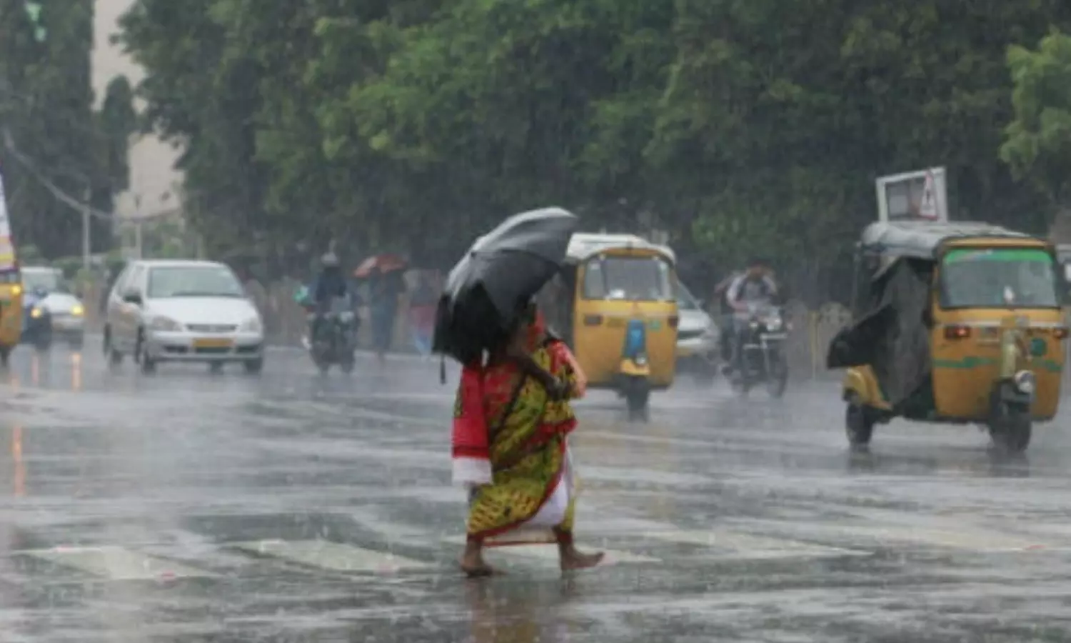 தமிழகத்தில் இன்று 6 மாவட்டங்களில் கனமழைக்கு வாய்ப்பு தமிழகத்தில் இன்று 6 மாவட்டங்களில் கனமழைக்கு வாய்ப்பு