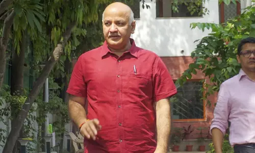 மதுபானக் கொள்கை முறைகேடு வழக்கில் மனிஷ் சிசோடியாவுக்கு ஜாமீன் - உச்ச நீதிமன்றம் உத்தரவு