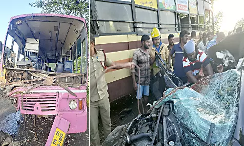அரசு பேருந்து- கார் நேருக்கு நேர் மோதி விபத்து: குழந்தை உள்பட இருவர் உயிரிழப்பு