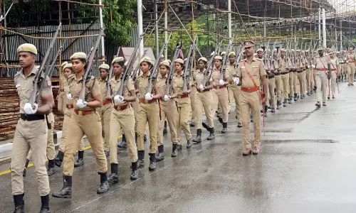 சென்னை கோட்டையில் சுதந்திர தினவிழா ஏற்பாடுகள் தீவிரம்