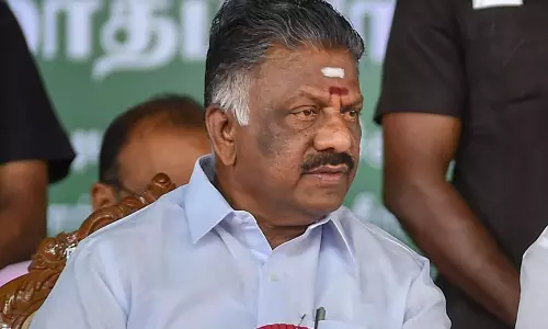 சென்னையில் கார் பந்தயம், வெந்த புண்ணில் வேல் பாய்ச்சும் செயல் - ஓ.பன்னீர்செல்வம்