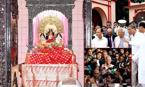 கோவிலுக்கு சென்ற முகமது யூனுஸ்: உரிமைகள் அனைவருக்கும் சமம் என இந்துக்களுக்கு உறுதி அளித்தார்