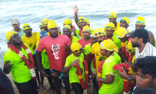 ராமேஸ்வரம் முதல் சென்னை வரை கடல் நீச்சல்- மாற்றுத்திறனாளி இளைஞர்கள் சாதனை