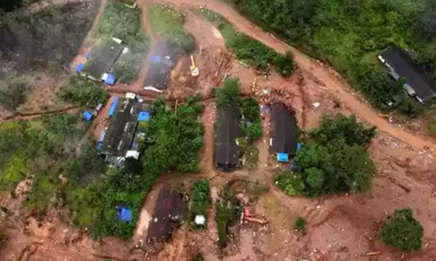 வயநாடு நிலச்சரிவில் உயிரிழந்தோர் குடும்பத்துக்கு ரூ.6 லட்சம் நிதி: பினராயி விஜயன்