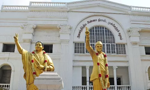 வரும் 6-ந்தேதி அ.தி.மு.க. மாவட்ட செயலாளர்கள் கூட்டம்