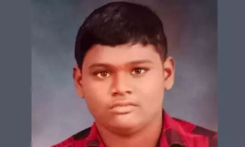 அமராவதி ஆற்றில் மூழ்கி பள்ளி மாணவன் பலி