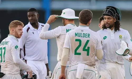 144 ரன்னில் ஆல் அவுட்.. வெஸ்ட் இண்டீஸ் அணிக்கு பதிலடி கொடுத்த தெ. ஆப்பிரிக்கா