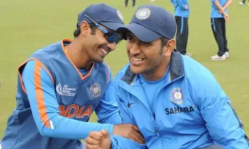 டோனி, கபில் தேவ் இல்லாத ஆல்டைம் லெவன் அணியை தேர்வு செய்த டிகே- ரசிகர்கள் அதிர்ச்சி