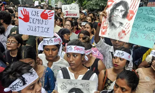 பெண் மருத்துவர் கொலை திட்டமிட்ட செயலா?..  நண்பர்களும் பெற்றோரும் கூறுவது என்ன?