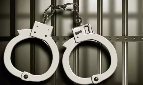 சிறுமிக்கு பாலியல் தொல்லை- கட்டிடத் தொழிலாளி கைது