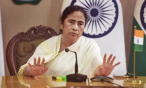 இந்திரா காந்தியை போல்... மம்தாவுக்கு மிரட்டல் விடுத்த மாணவர் கைது