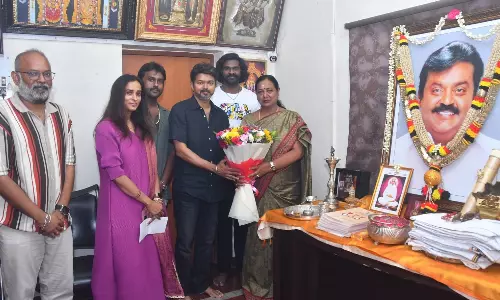 goat team met premalatha vijayakant