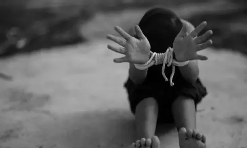 ஆந்திராவில் குழந்தைகளை கடத்தி விற்பனை செய்த 17 பேர் கைது:6 குழந்தைகள் மீட்பு