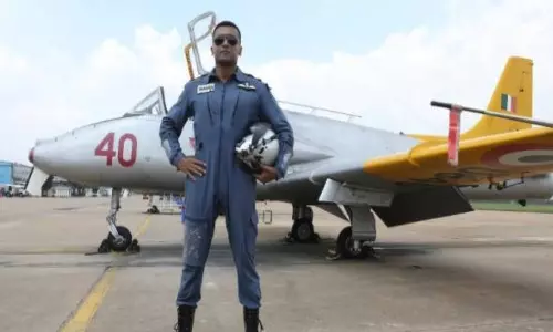 தனி விமானமா? சூர்யா தரப்பில் விளக்கம்