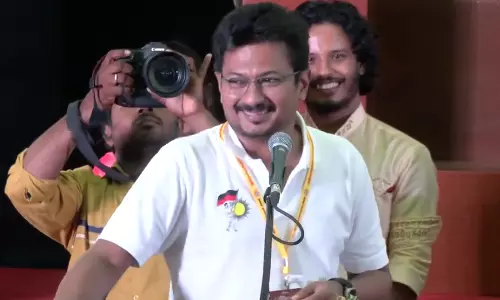 சூப்பர் ஸ்டார் ரஜினிகாந்த் பேச்சுக்கு அதிக கைத்தட்டல் வந்தது எதற்கு தெரியுமா?- உதயநிதி கலகல பேச்சு