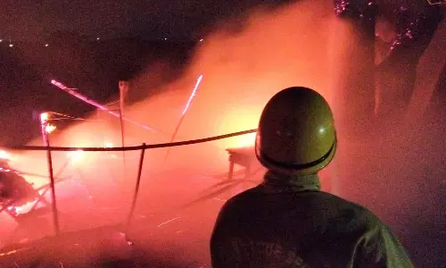 பின்னலாடை நிறுவனத்தில் தீ விபத்து