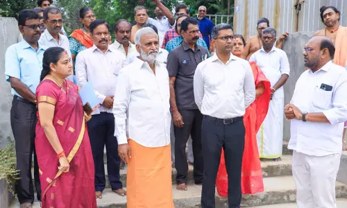 நடிகை நமீதா மனம் புண்படும்படி நடந்திருந்தால் வருத்தம் தெரிவிக்கிறோம்- அமைச்சர் சேகர்பாபு