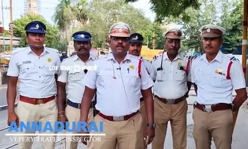 Zero Accident Day - விழிப்புணர்வு ஏற்படுத்திய போக்குவரத்து போலீசார்