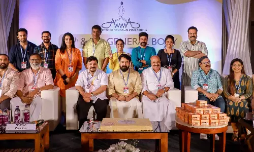 மோகன்லால் உள்பட அனைவரும் ராஜினாமா.. மலையாள நடிகர் சங்கம் கலைப்பு